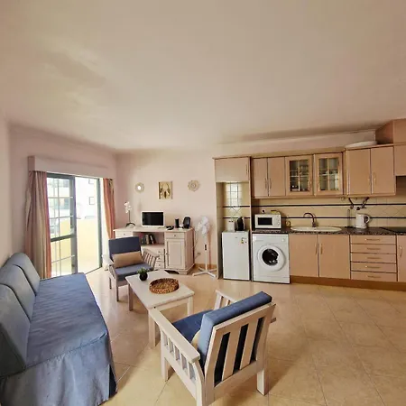 Dunas With Pool View And Parking In The Center * Alvor