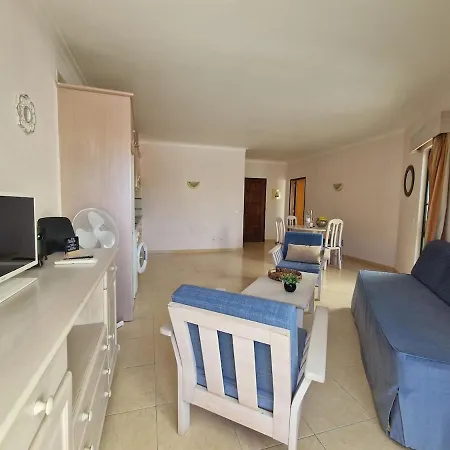 Dunas With Pool View And Parking In The Center * Alvor